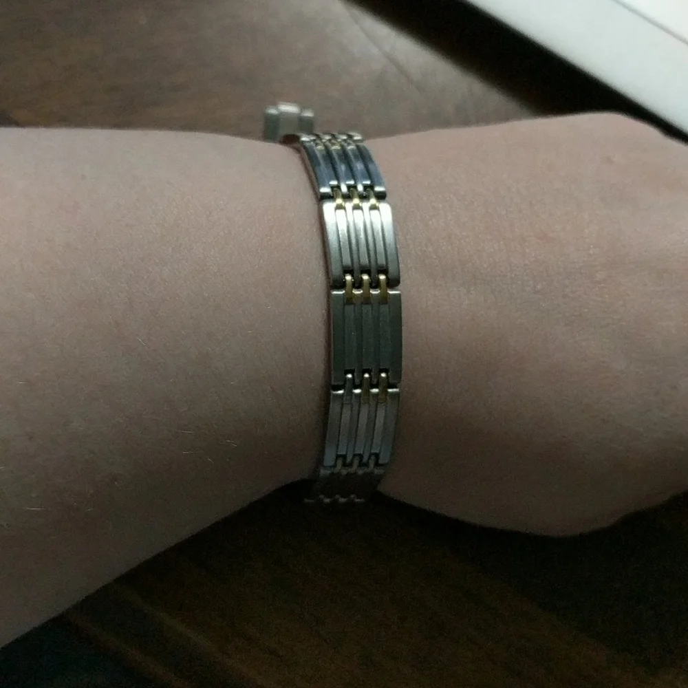 𝅺Gold and Silver Tone Metal Unisex Chain Link Statement Bracelet